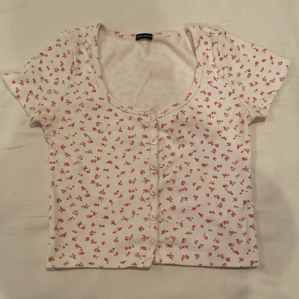 BRANDY MELVILLE TOP